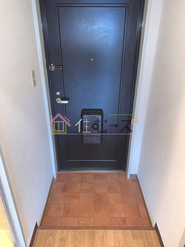 メゾン・クレール 玄関