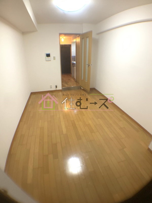 エステムコート新大阪 リビング