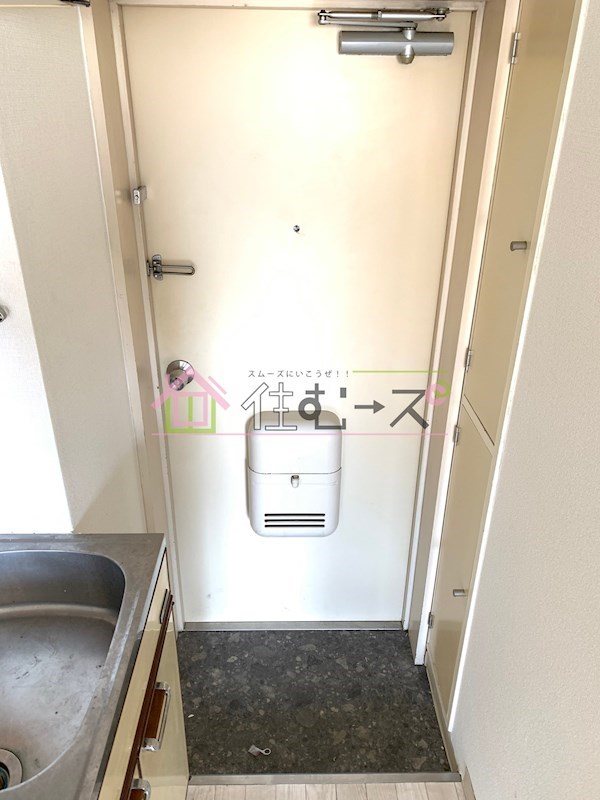 メゾン・ド・サンセール 玄関