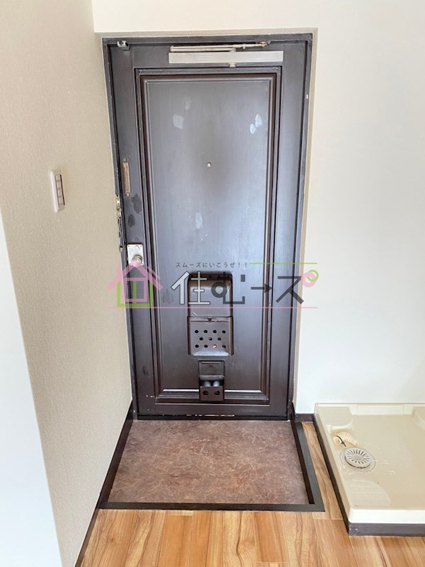 沢村マンション 玄関