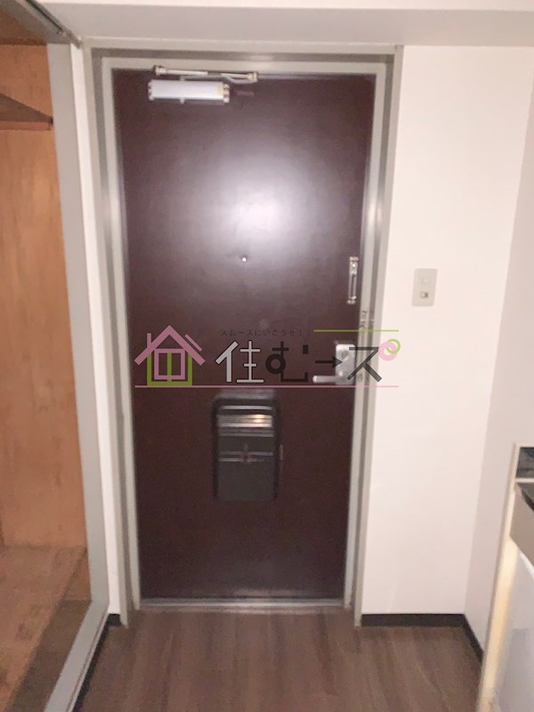 昭和グランドハイツ花園 玄関