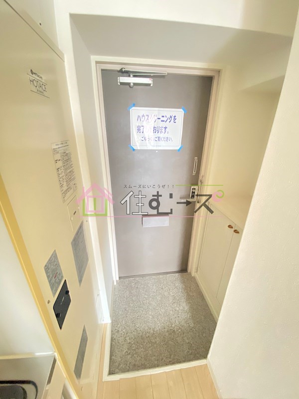 アクエルド都島 玄関