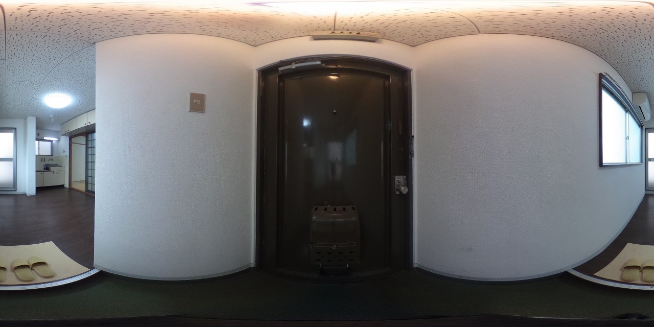 メゾン太田 玄関