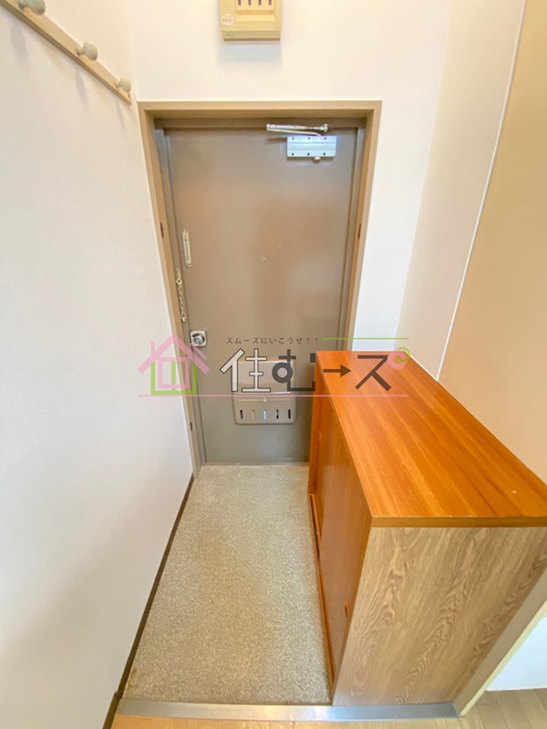 ユニーブル新大阪 玄関