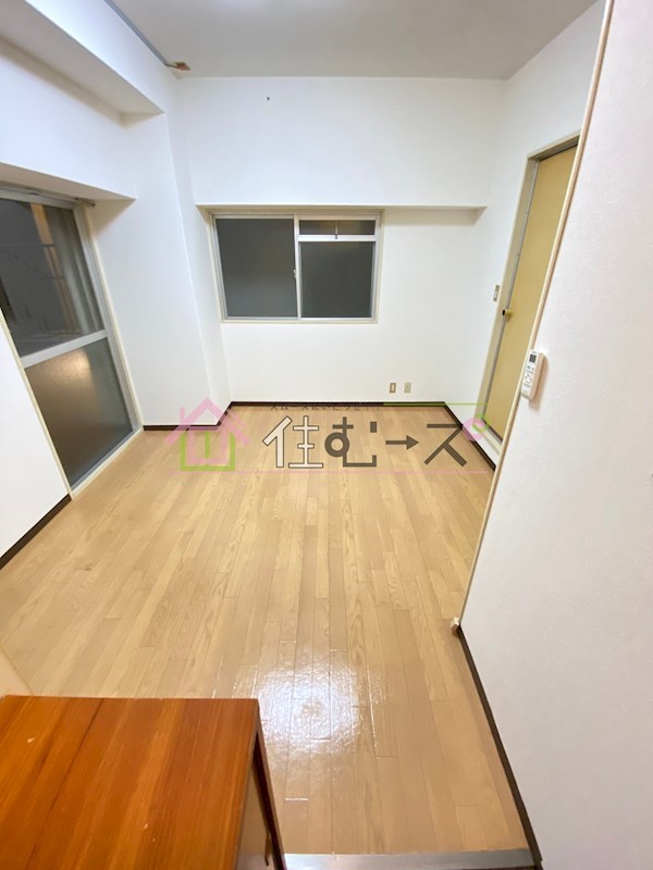 ユニーブル新大阪 ベッドルーム