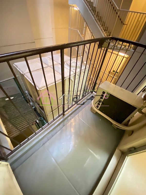 ユニーブル新大阪 ベランダ