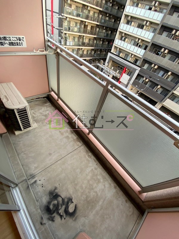 デ・リード弁天町港通 ベランダ