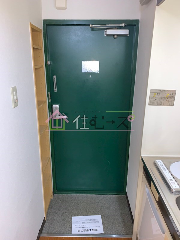 ジオナ関目 玄関