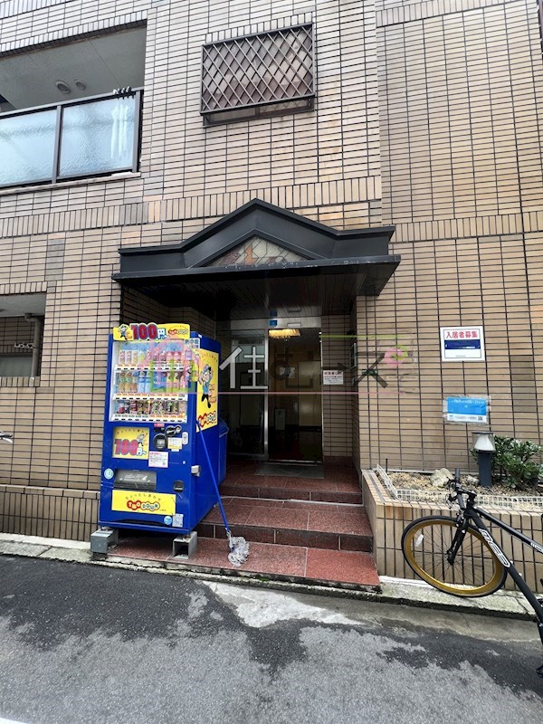 メルヘン新今里 エントランス