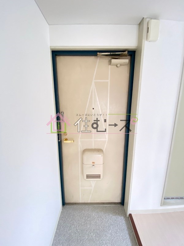 ハイツ田辺 玄関