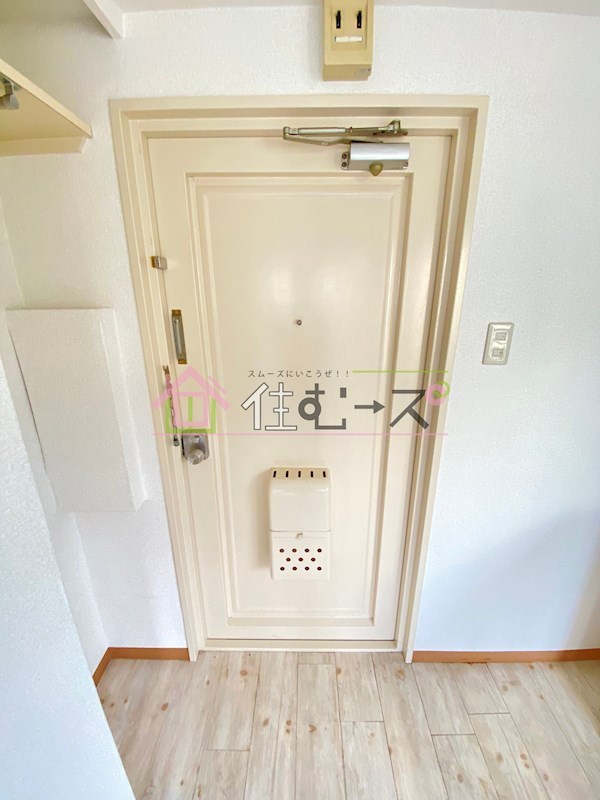 ラパンジール天王寺 玄関