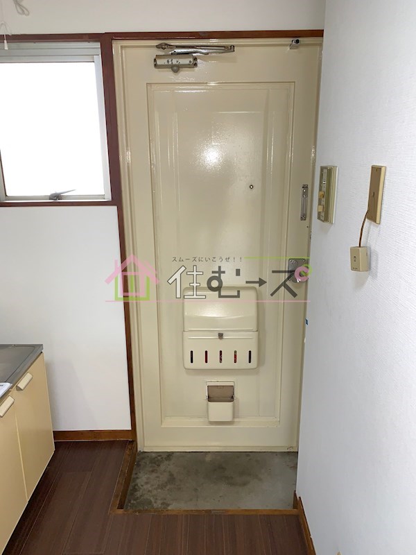 アパートメント住吉Ⅱ 玄関