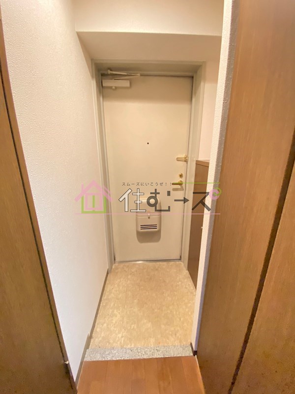 リーガル新大阪Ⅱ 玄関