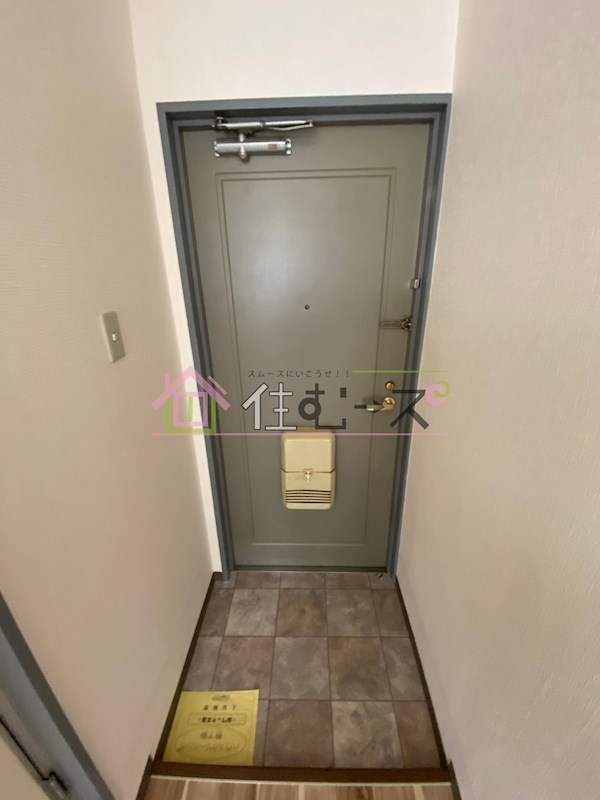 デイズ境川 玄関