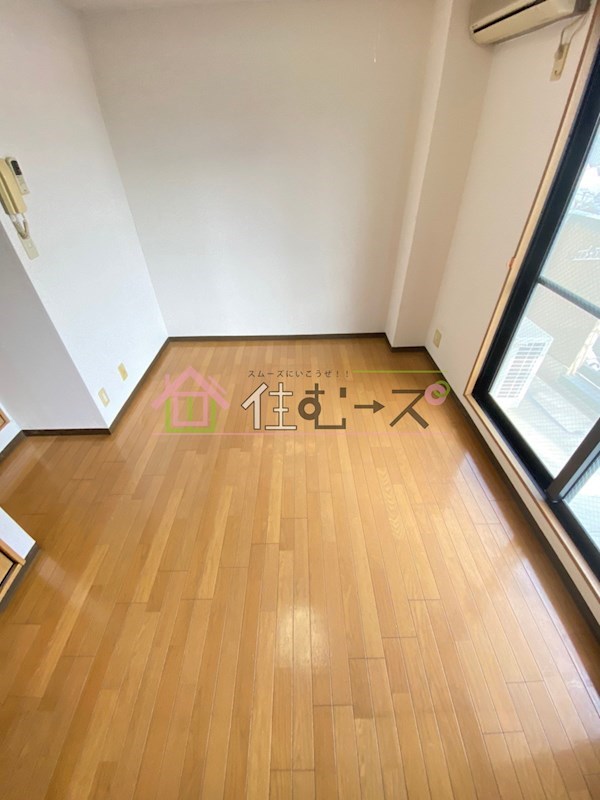 メゾン・フィオーレ ベッドルーム