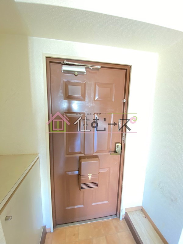 ラパンジール新今里 玄関