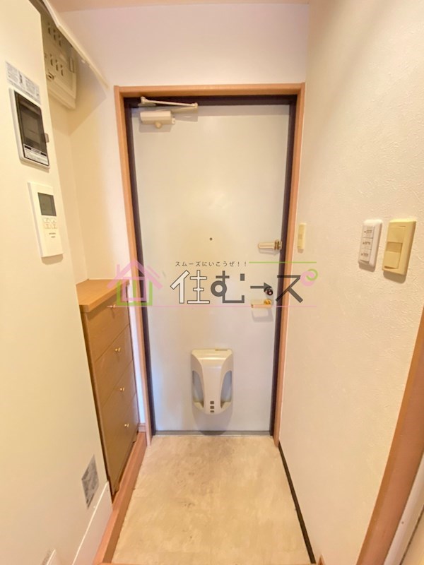 エスコート桑津 玄関