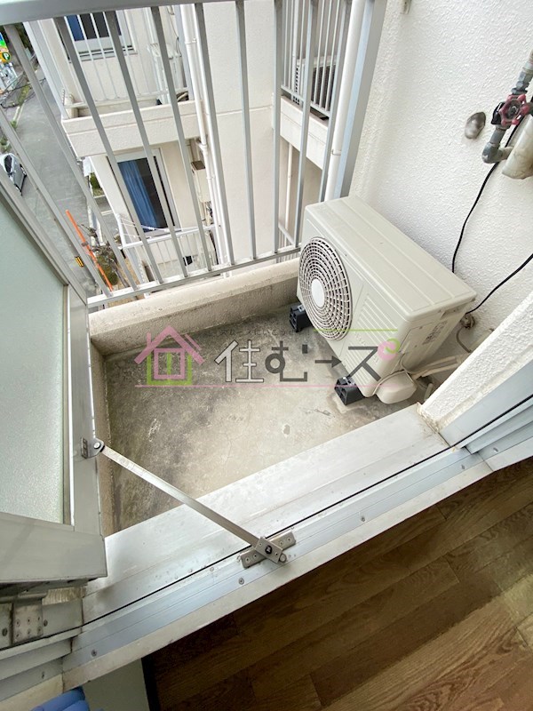 アメニティー新高二番館 ベランダ