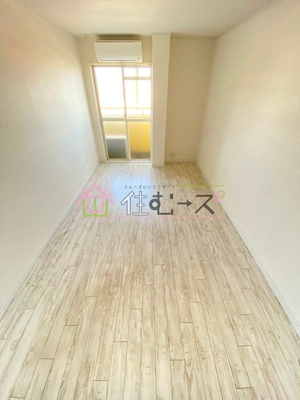 レオーネ寺田町東 ベッドルーム