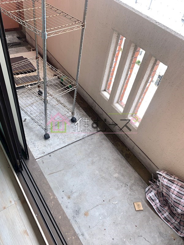 ラパンジール大国Ⅲ  ベランダ