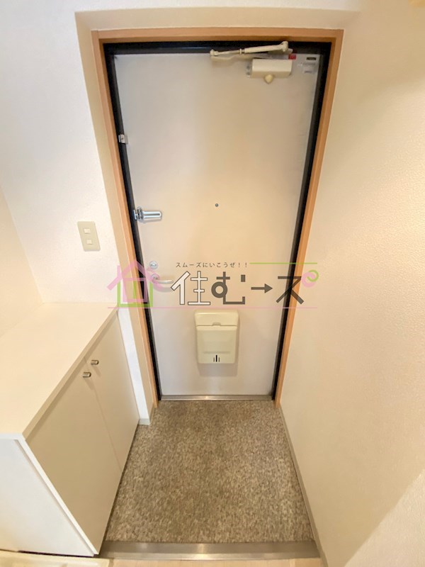 ウィンヒルズ難波西 玄関