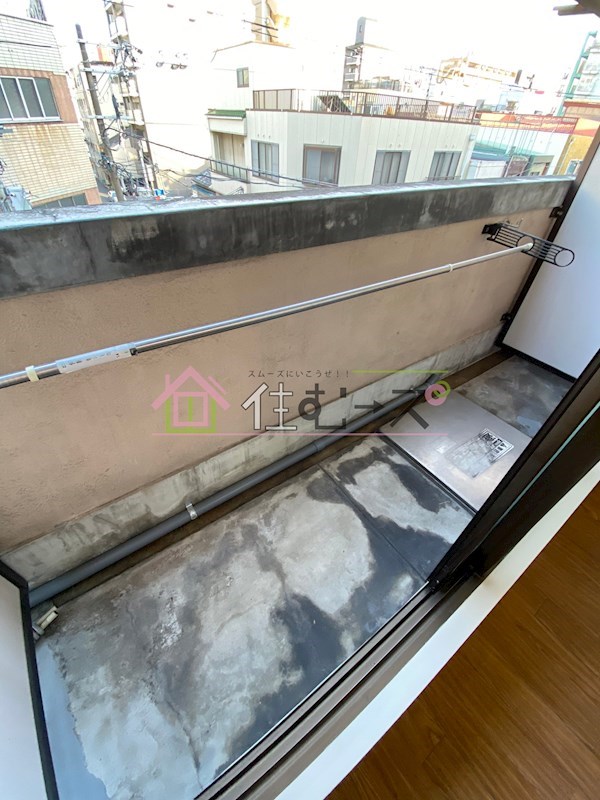 ラパンジール恵美須Ⅲ ベランダ