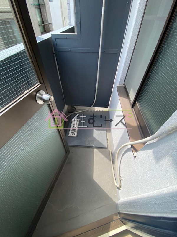 ノアーズアーク桃谷駅前 ベランダ