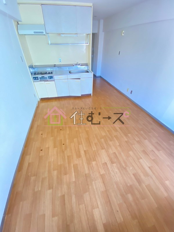 新大阪コーポビアネーズ リビング
