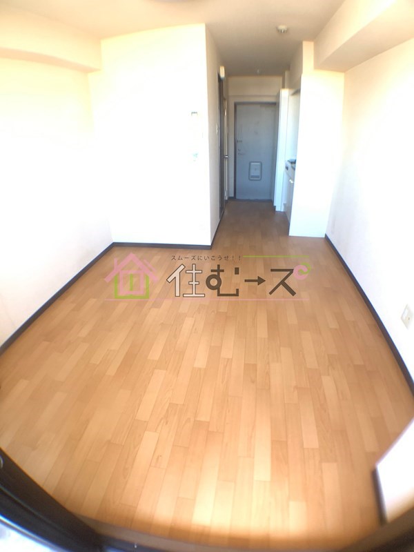 インターナショナル関目 リビング