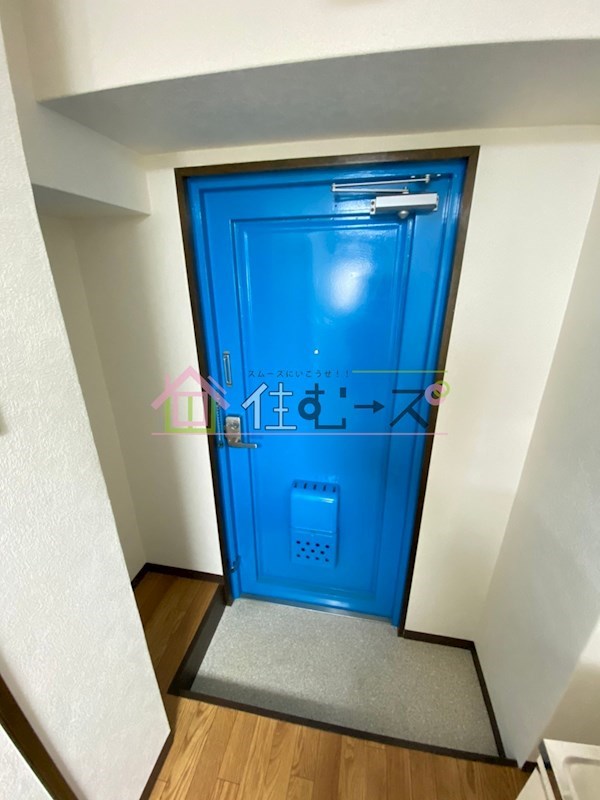 ジュネス住之江 玄関