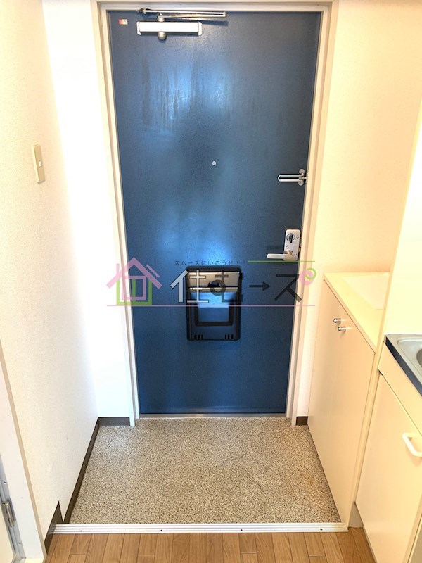 フレックス新大阪Ⅱ 玄関