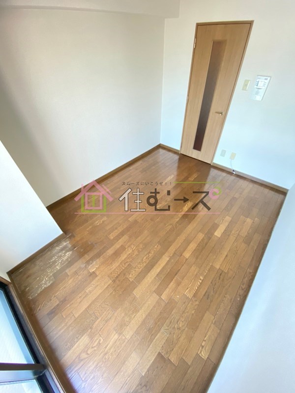 アーバンパレス九条 リビング