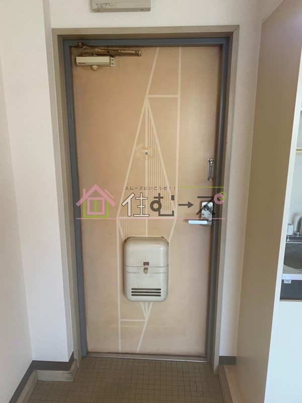 第4三先ハウス 玄関