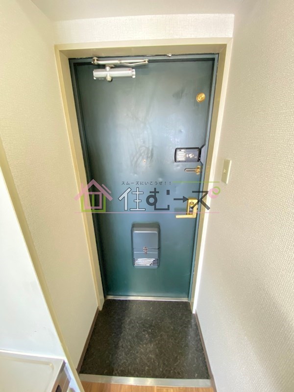 ルネッサンスガーデンヒルズ 玄関