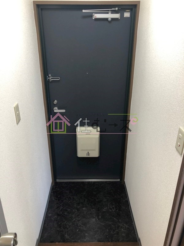 シャンクレール塚本 玄関
