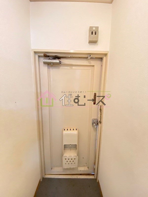 翠連マンション 玄関