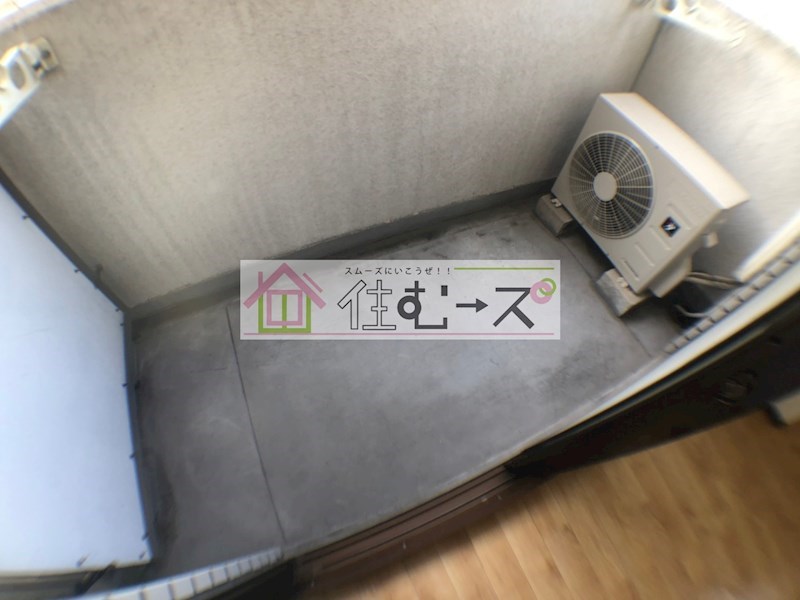 メゾン内久宝寺 ベランダ