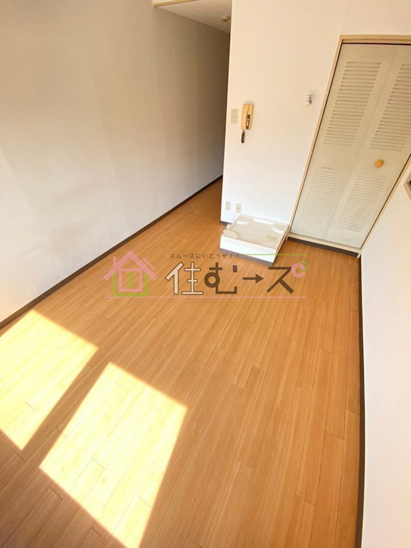 アベニュー淀屋橋 リビング