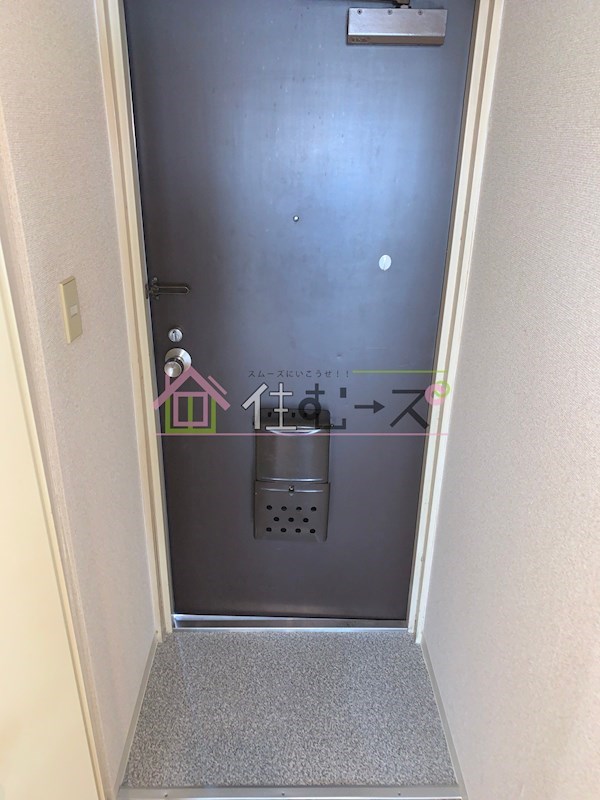 朝日プラザ西天満 玄関
