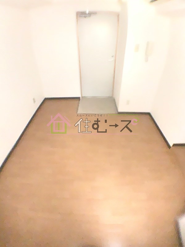 アドバンス東天満ビル リビング