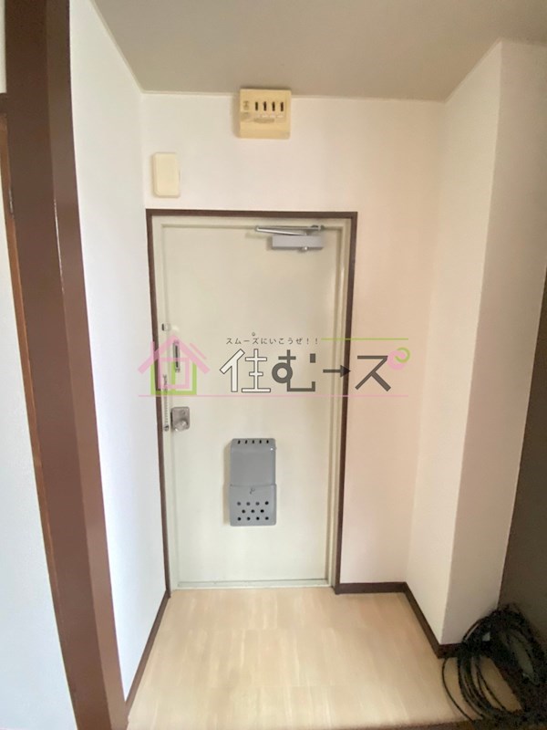 グランドキャナル新町 玄関