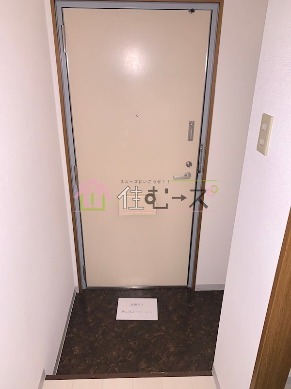 ロイヤルハイツ阿倍野 玄関