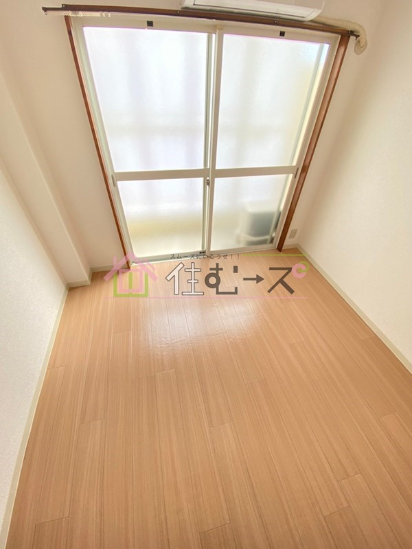 ロイヤルハイツ住吉 ベッドルーム