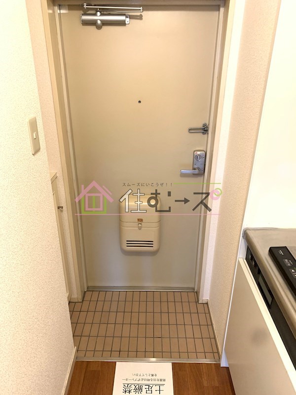 ノルデンハイム豊新 玄関