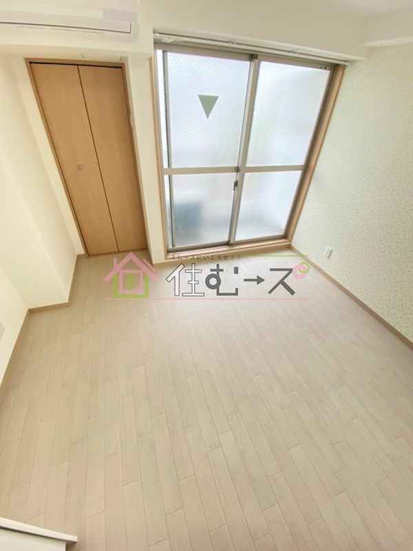 ナニワⅢ番館 ベッドルーム