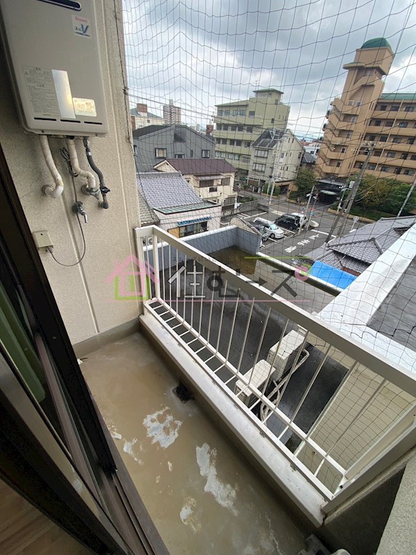 キングスアベニュー流町A棟 ベランダ