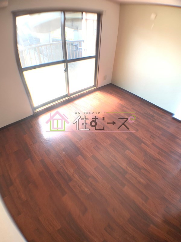 ルーミングイン千舟 ベッドルーム