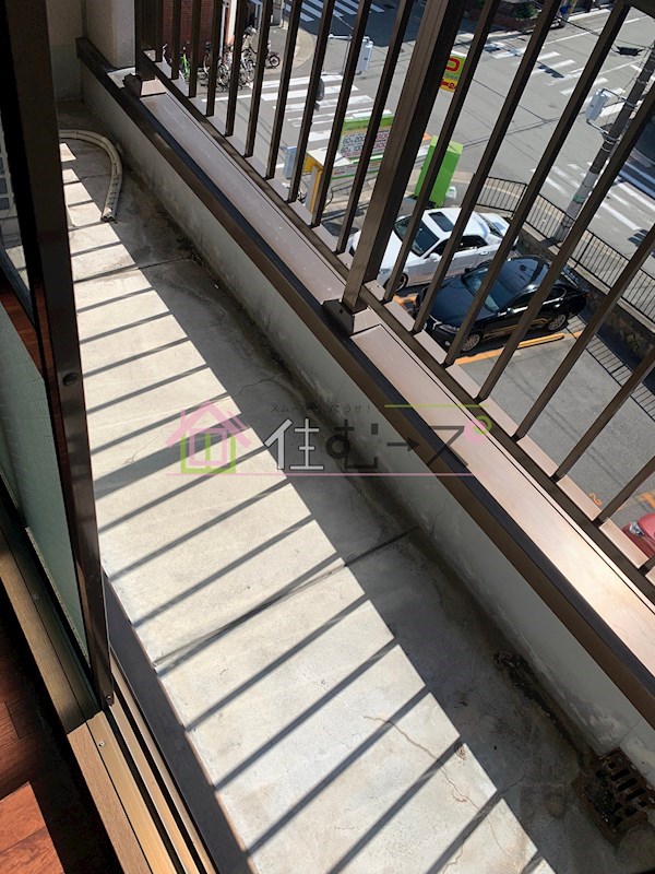 ルーミングイン千舟 ベランダ