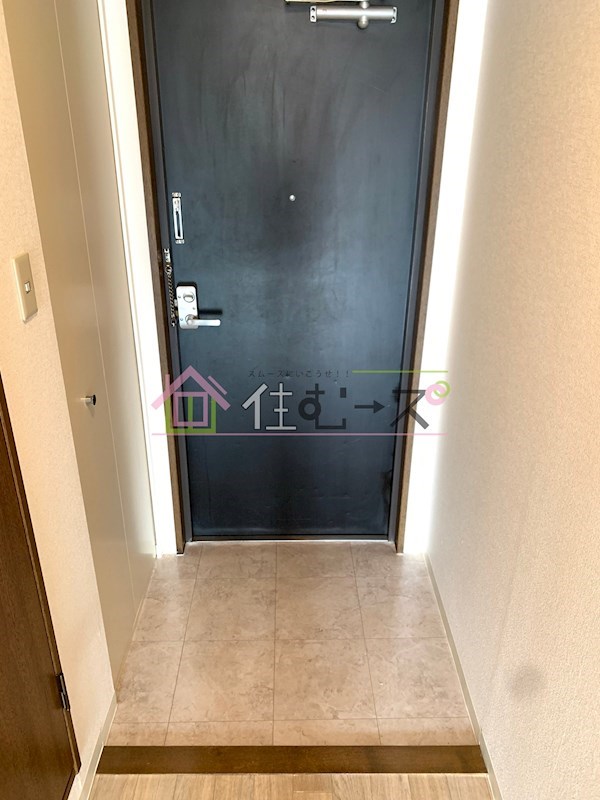 ハイツ森の宮 玄関