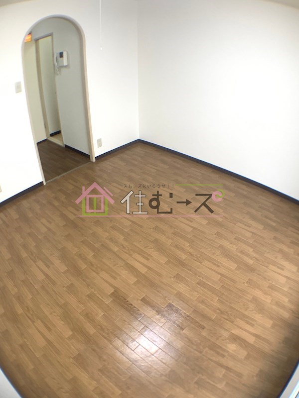 メゾン鳩ヶ瀬 リビング